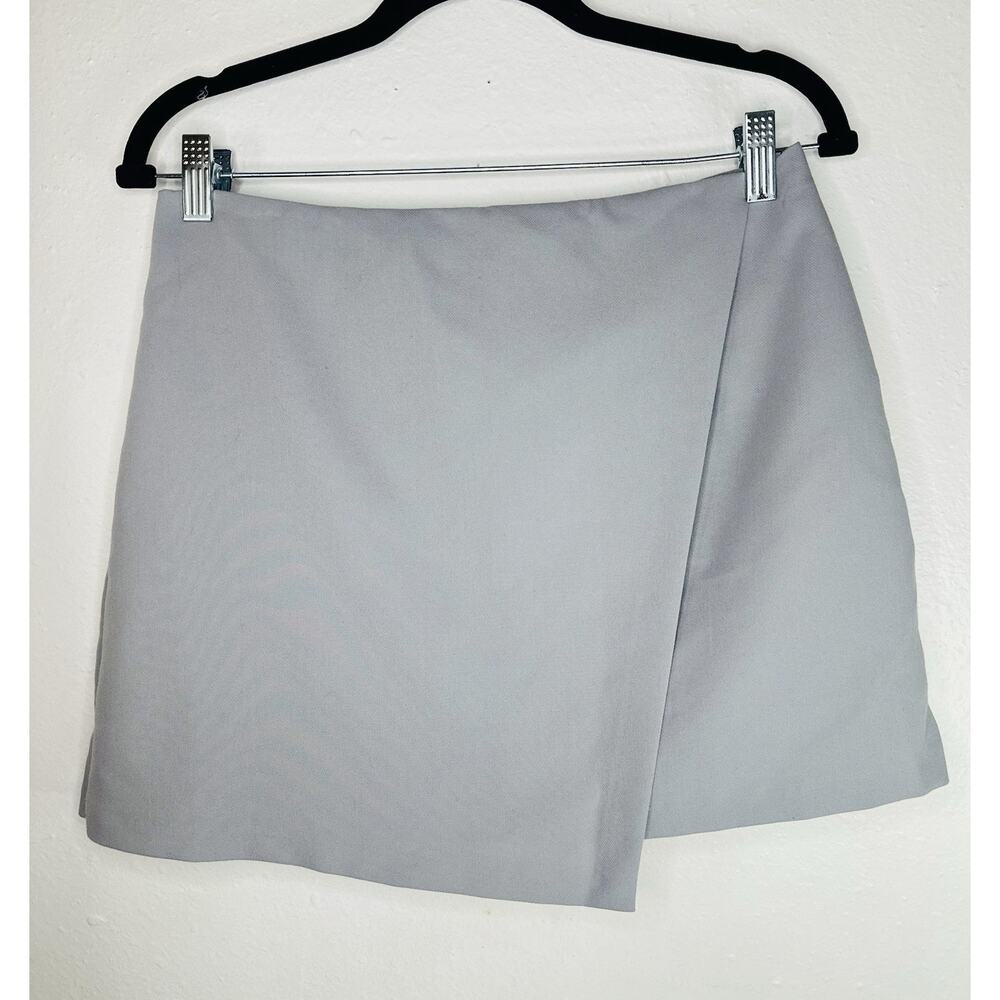 Abercrombie Scarlett Mid Rise Mini Skort Gray Medium Office Minimalist Preppy - Picture 2 of 7